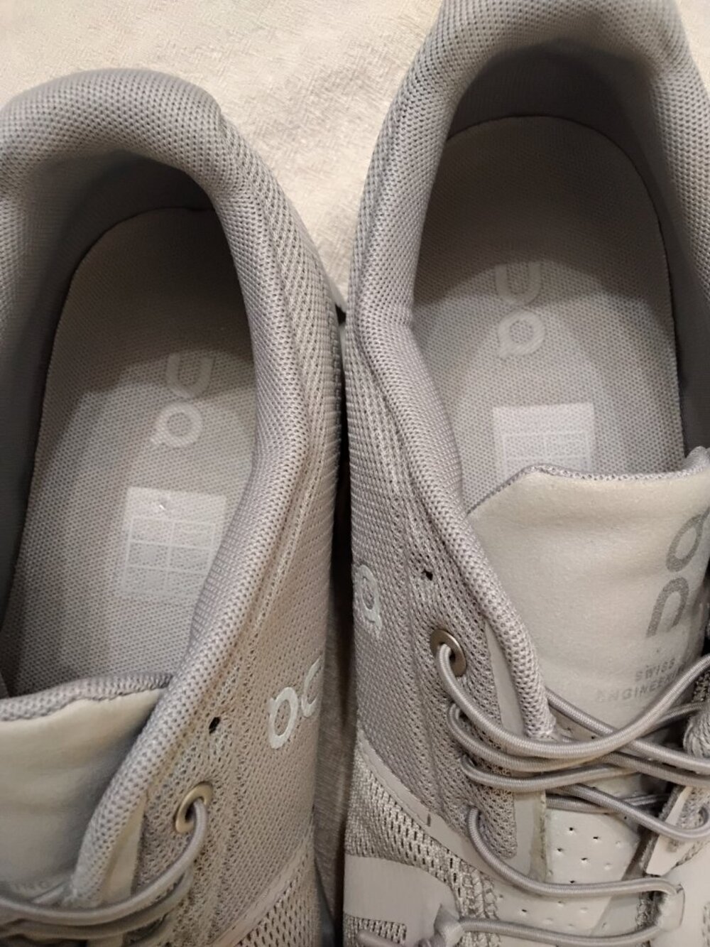 On Cloud 5 "Fog/Alloy" Men's Size 11 - Excellent Condition - Picture 4 of 11